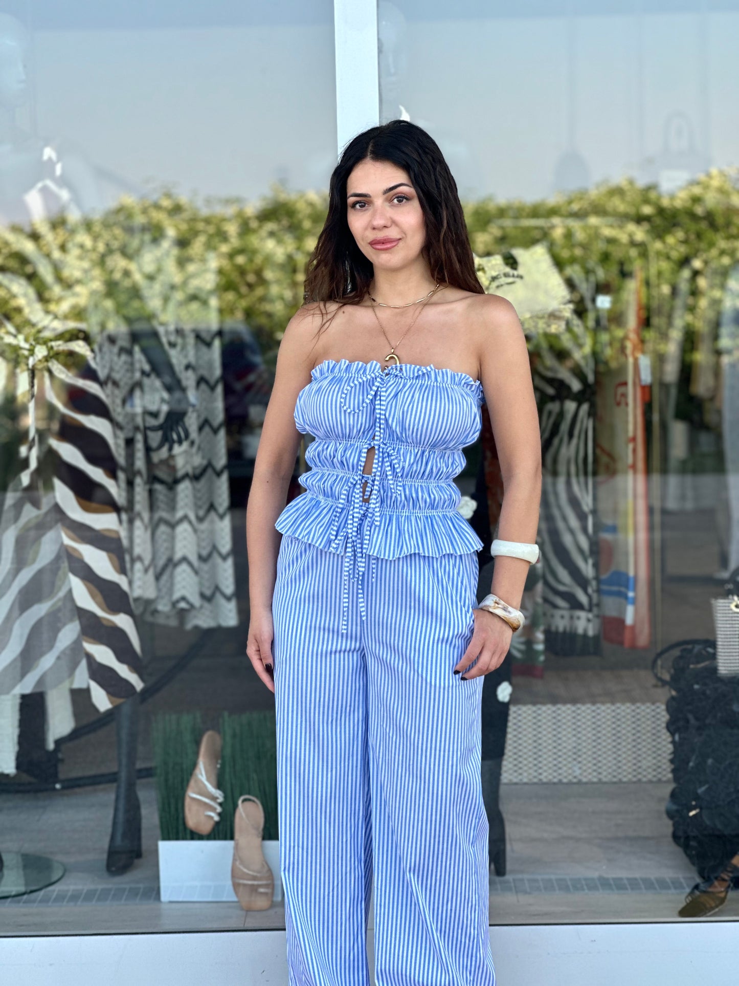 Light blue set