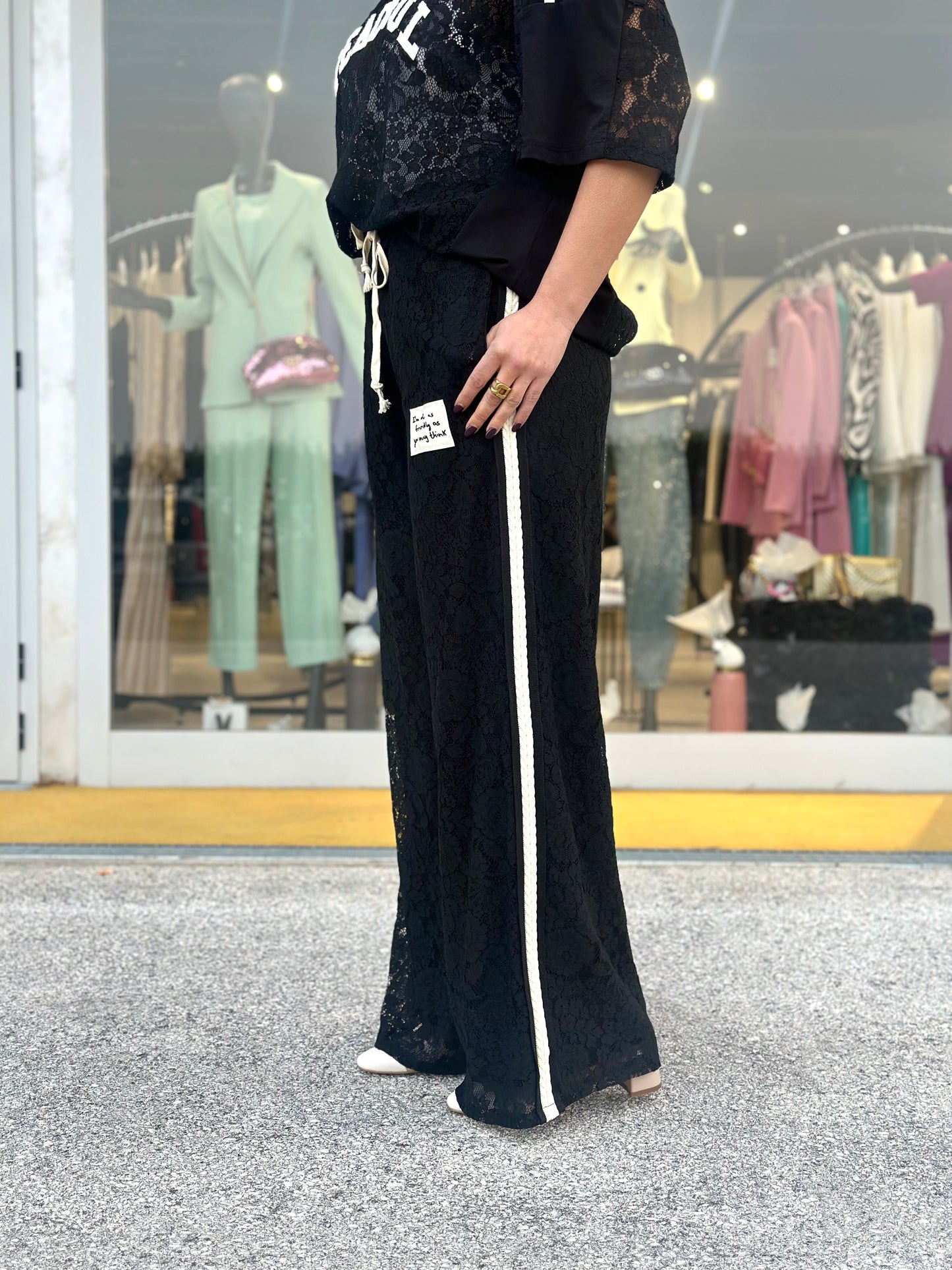Pantaloni jogger in pizzo