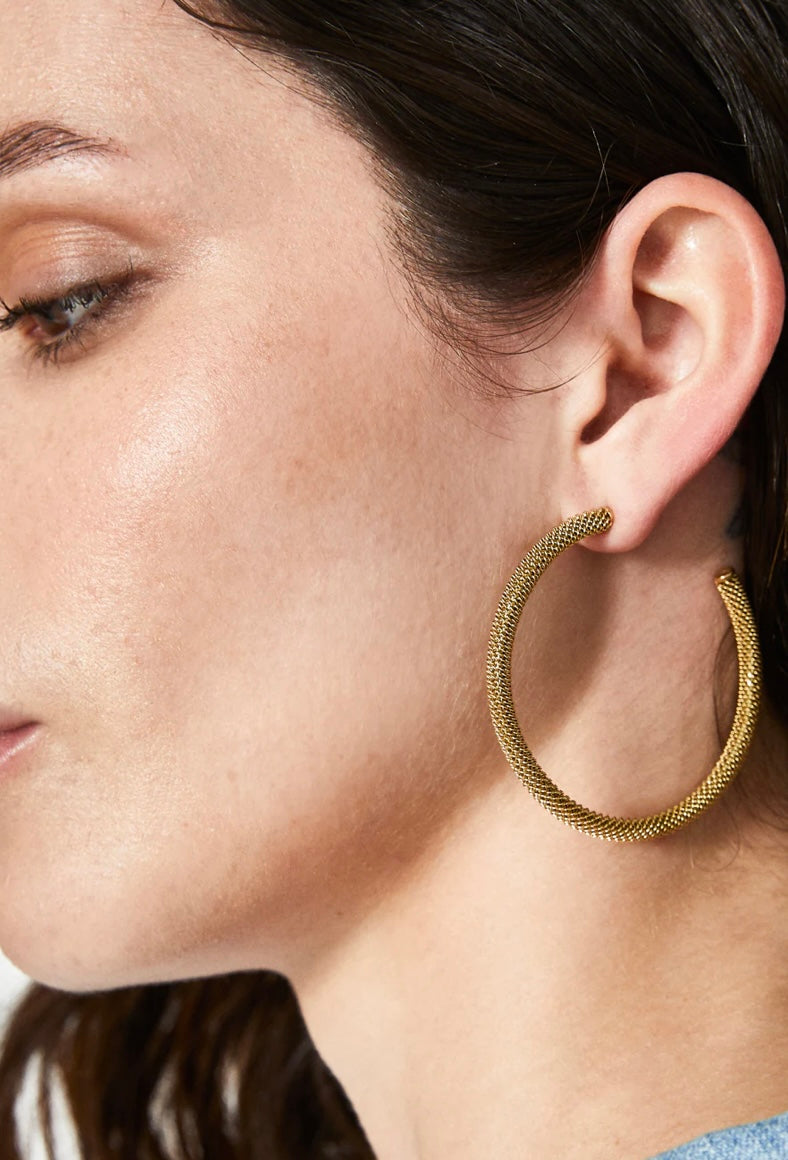 ORECCHINI CERCHIO MESH ACC.INOS. ORO