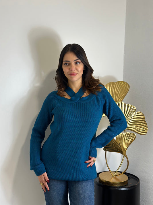 Maglia a coste con collo incrociato