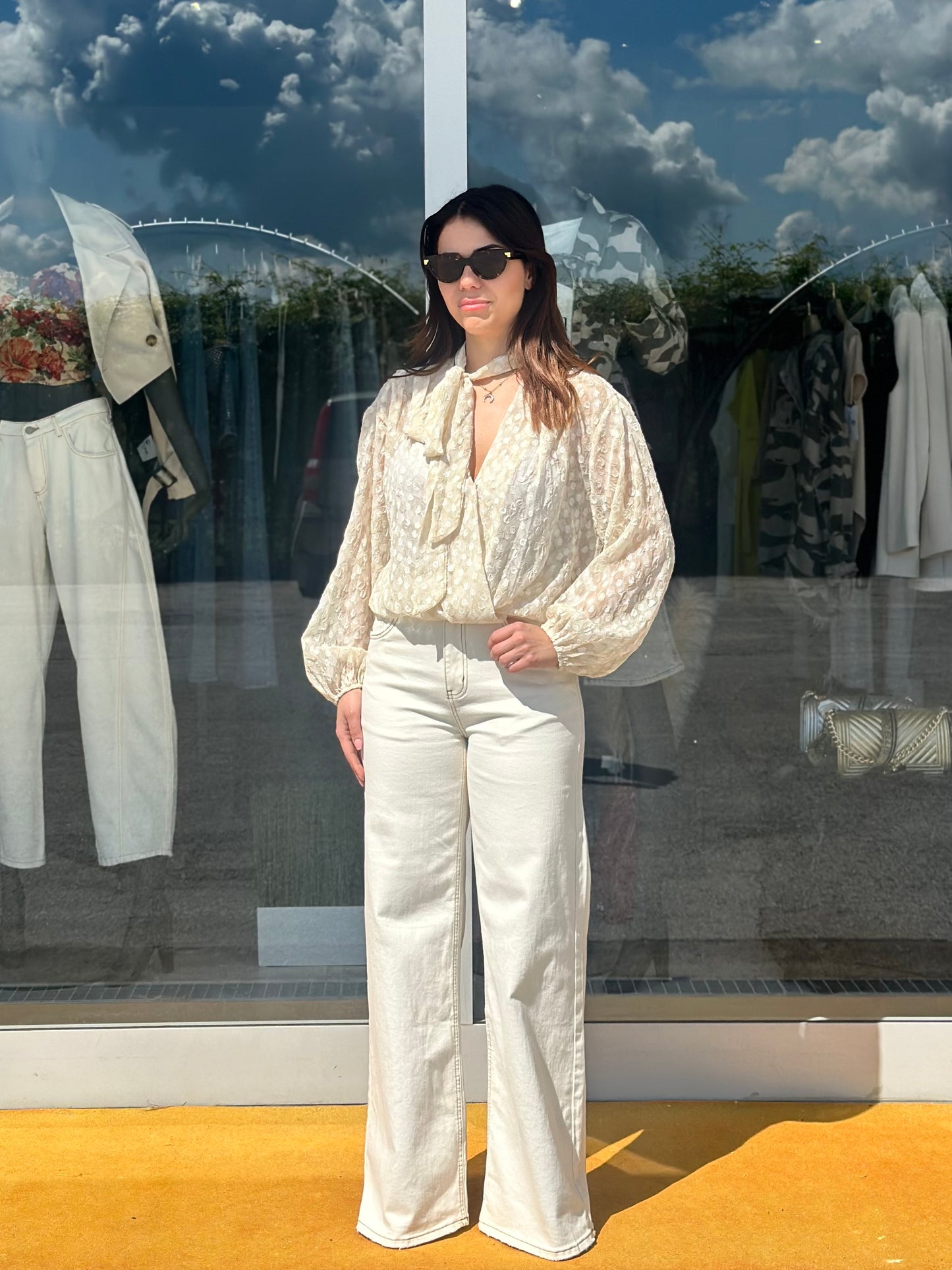 Blusa con fiocco