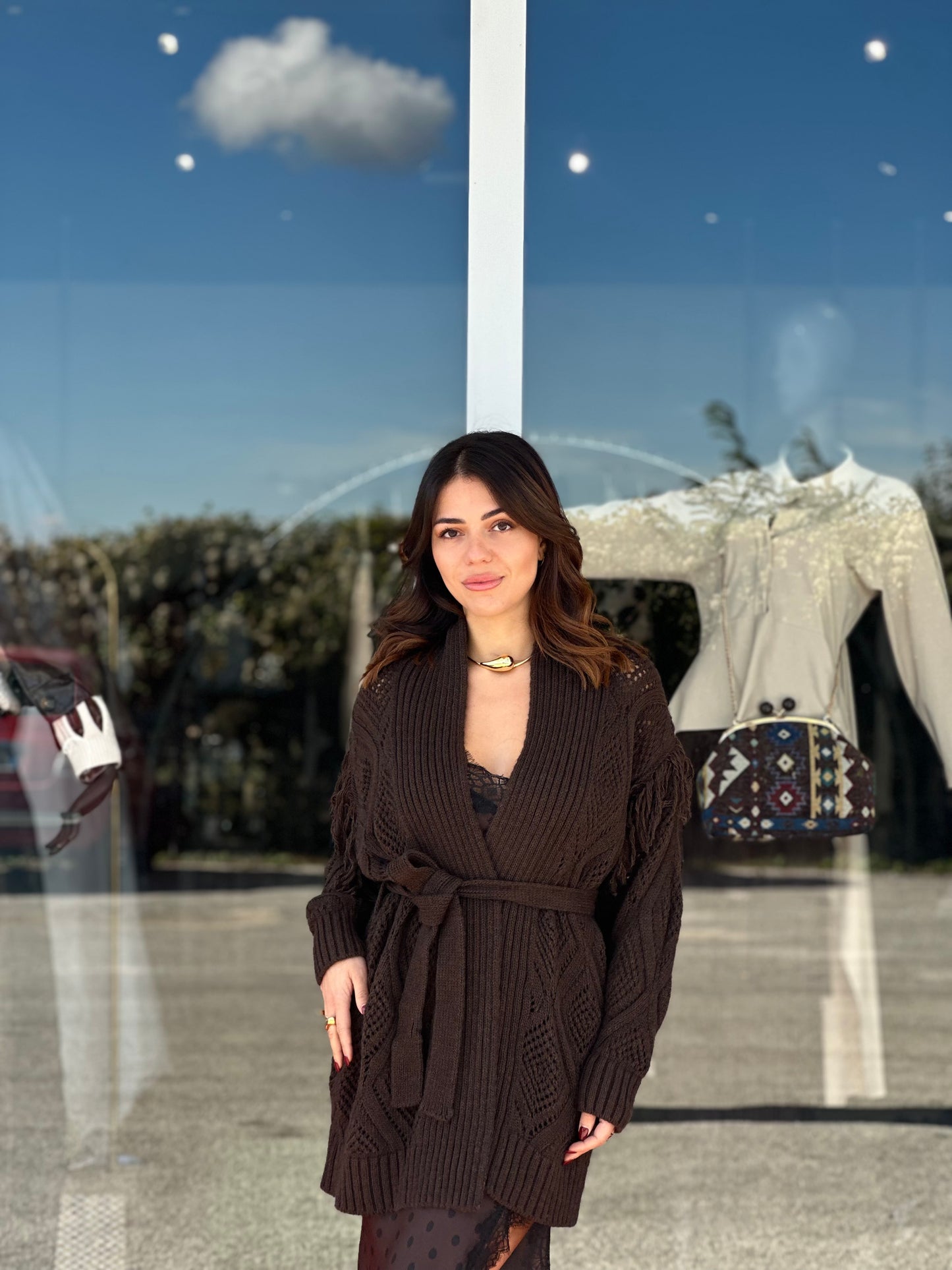 Cardigan con frange e cintura