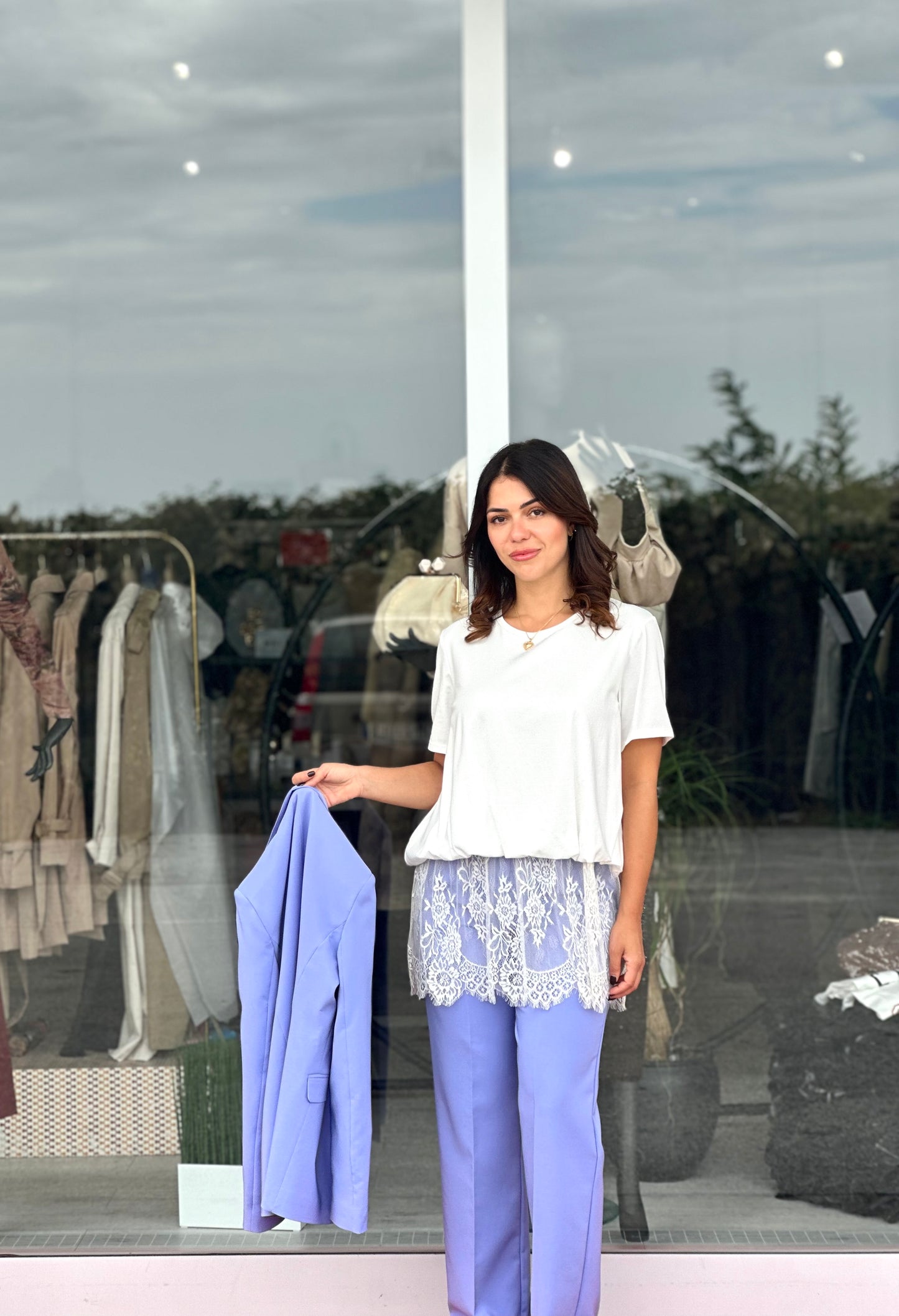 T-shirt con pizzo