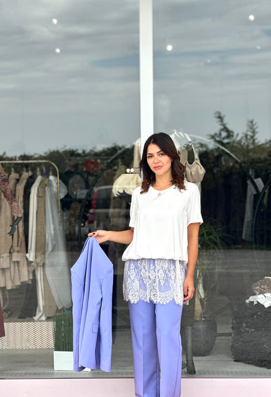 T-shirt con pizzo