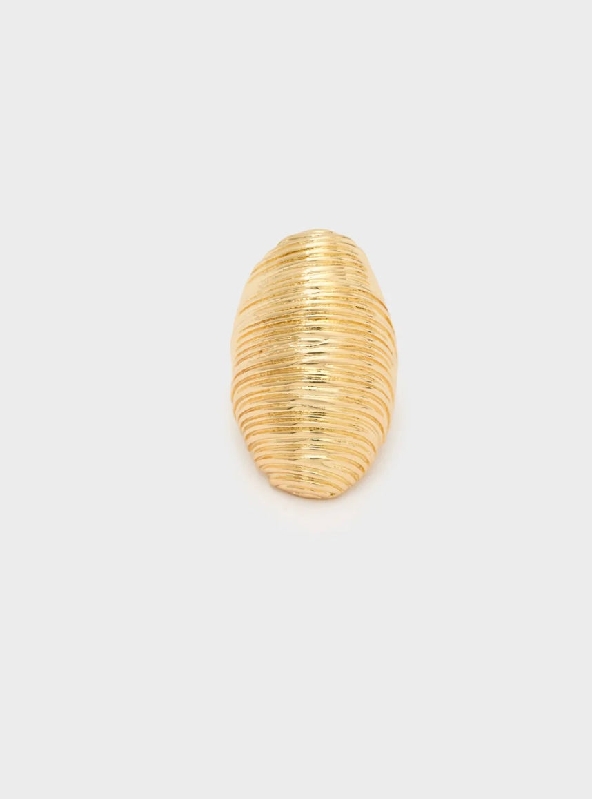 ANELLO OVERSIZE RIGATO ORO