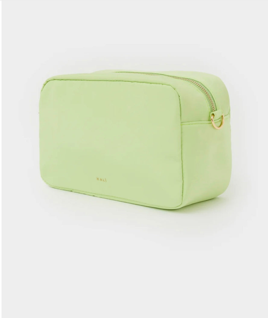 POUCH MEDIUM VERDE ACQUA