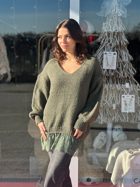 Pull in lana con pizzo