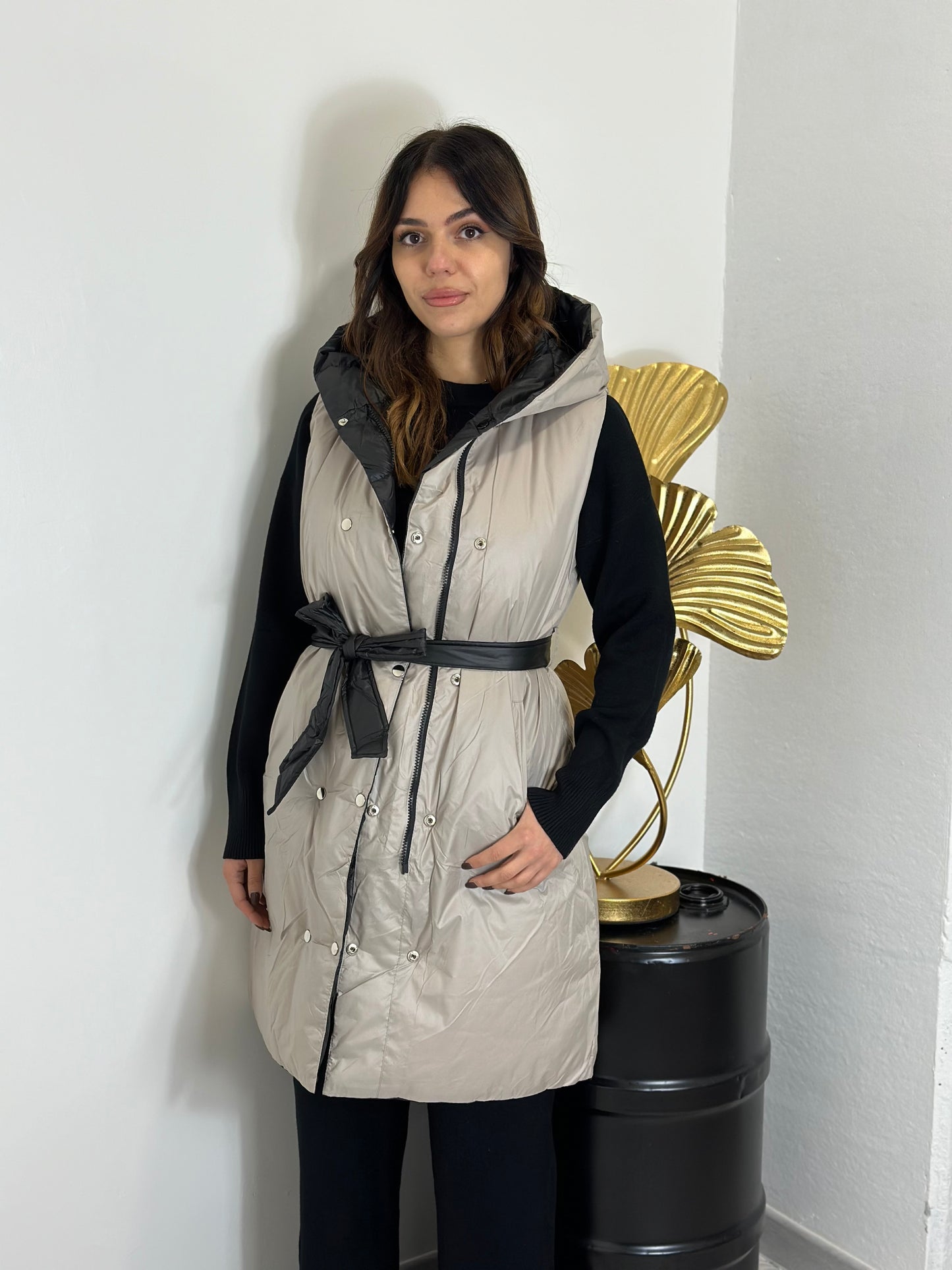 Gilet bicolore con cintura