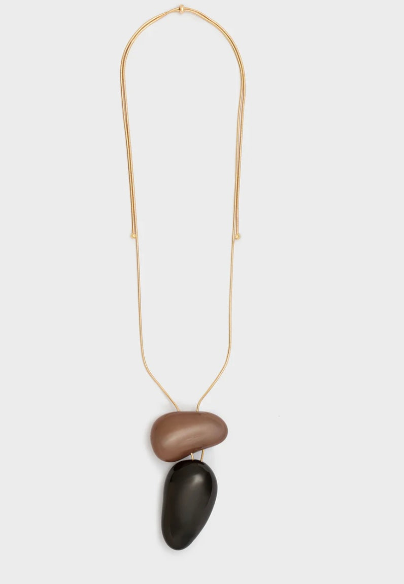 COLLANA BEAN LUNGA PENDENTE RESINA