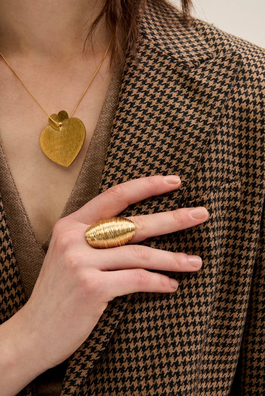 ANELLO OVERSIZE RIGATO ORO