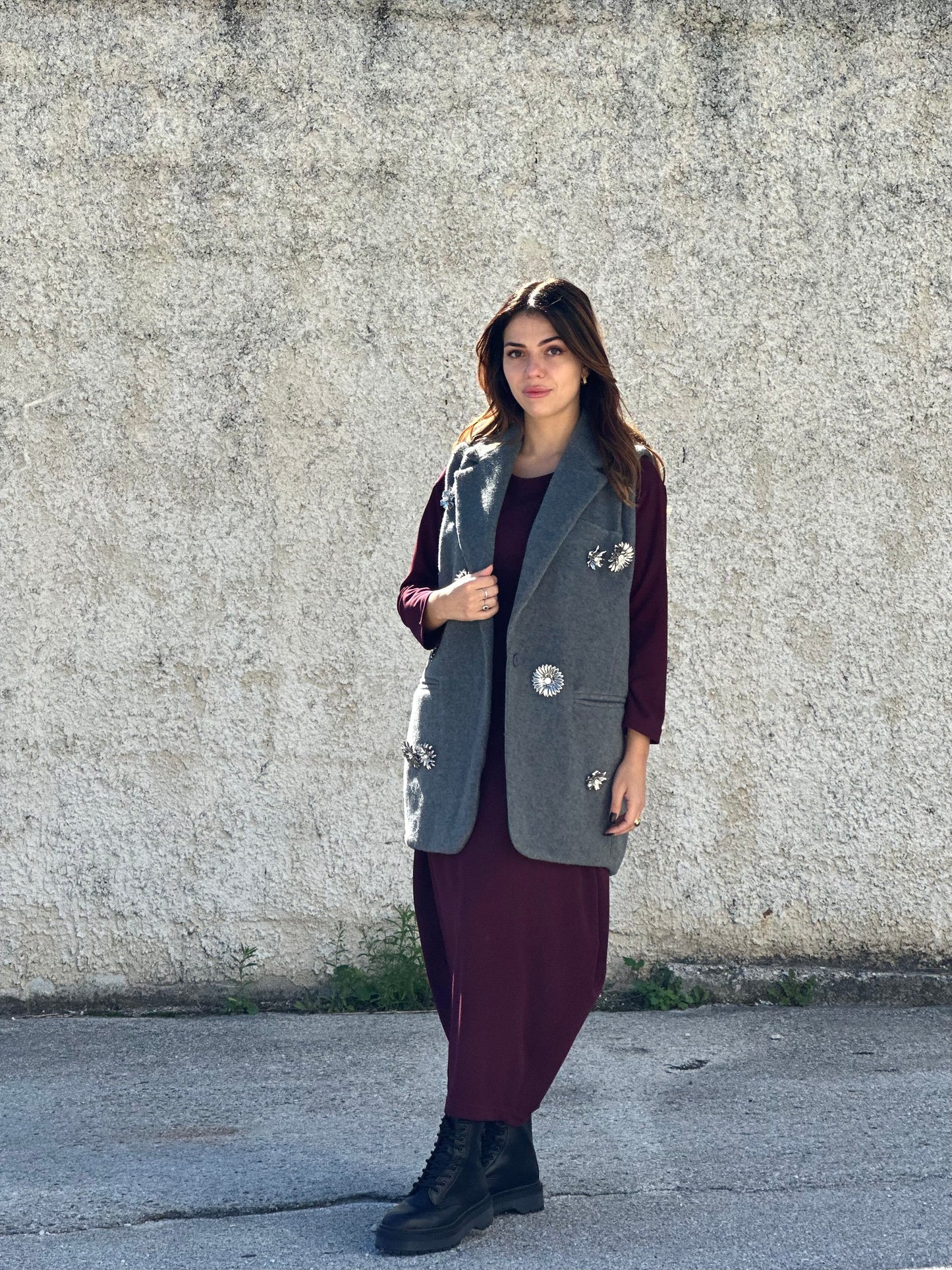 Gilet cappotto con applicazioni